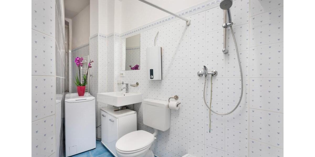Erdgeschoßwohnung Berlin Charlottenburg-Wilmersdorf - 2 Zimmer, 44 m&sup2;, 295.000&euro; | Angebot:26599637