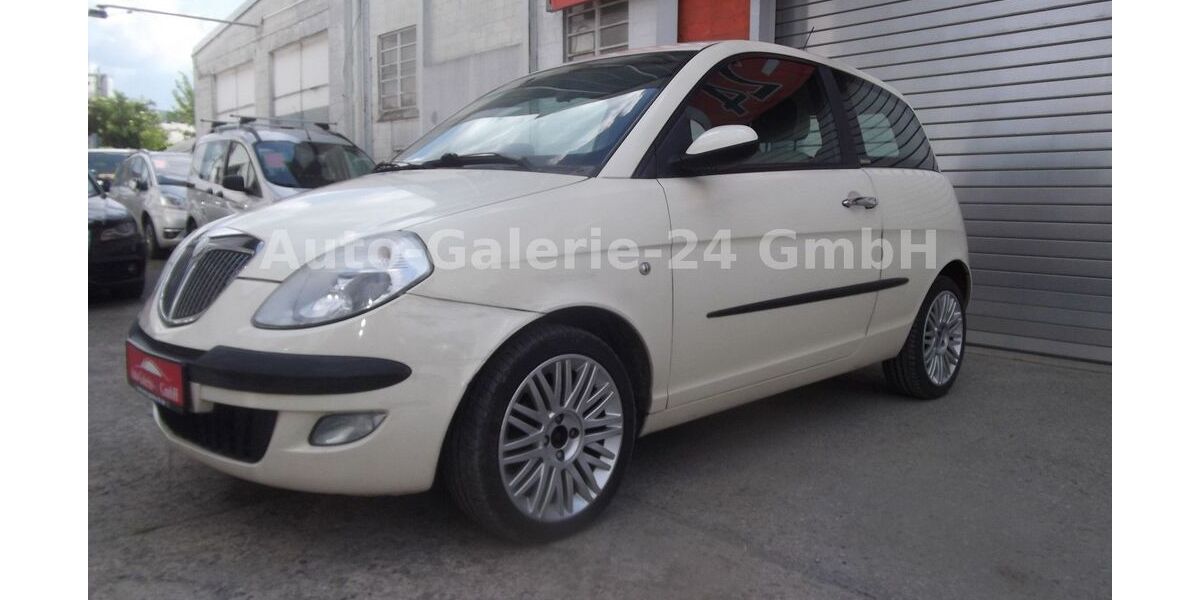 Lancia Ypsilon 132.200 km 2.299 &euro; Berlin 12277