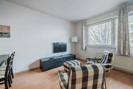 Zimmer Berlin Prenzlauer Berg - 1 Zimmer, 1.350&euro; | Angebot:26121616