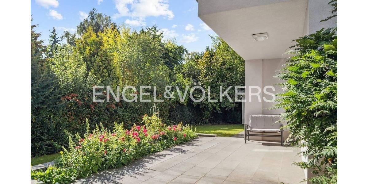 Einfamilienhaus Berlin Lichterfelde - 8 Zimmer, 282 m&sup2;, 2.795.000&euro; | Angebot:25712203