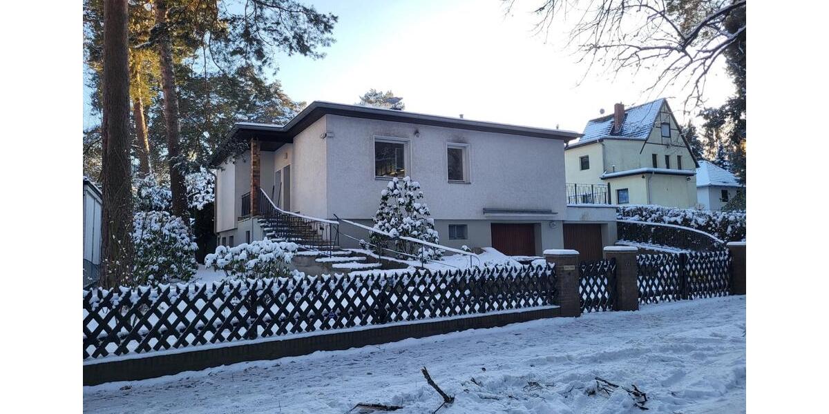 Bungalow Berlin Reinickendorf - 4.5 Zimmer, 124 m&sup2;, 2.150&euro; | Angebot:24667987