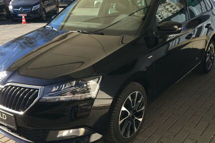 Skoda Fabia 90.528 km 14.280 &euro; Berlin 10315