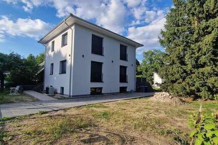 Haus Panketal - 7 Zimmer, 190 m&sup2;, 3.646&euro; | Angebot:27031002