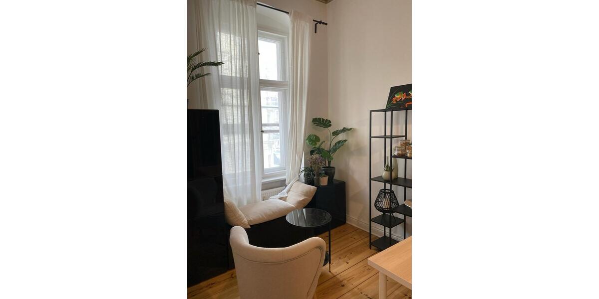 Etagenwohnung Berlin Friedrichshain-Kreuzberg - 2.5 Zimmer, 83 m&sup2;, 1.140&euro; | Angebot:25989759