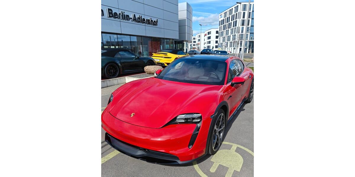 Porsche Taycan 85.951 km 65.500 &euro; Potsdam 14482