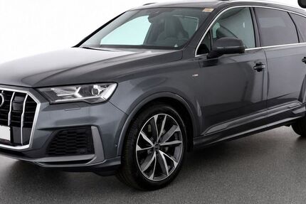 Audi Q7 48.658 km 49.850 &euro; Schönefeld 12529