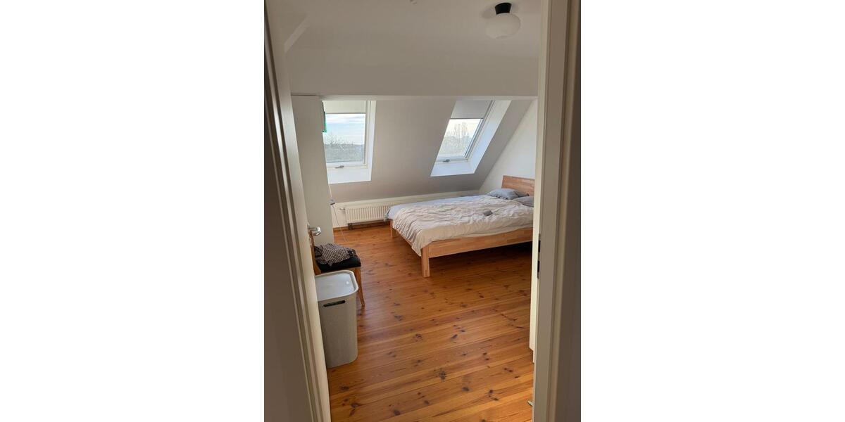 Dachgeschoßwohnung Berlin Mitte - 2 Zimmer, 55 m&sup2;, 1.500&euro; | Angebot:25902668