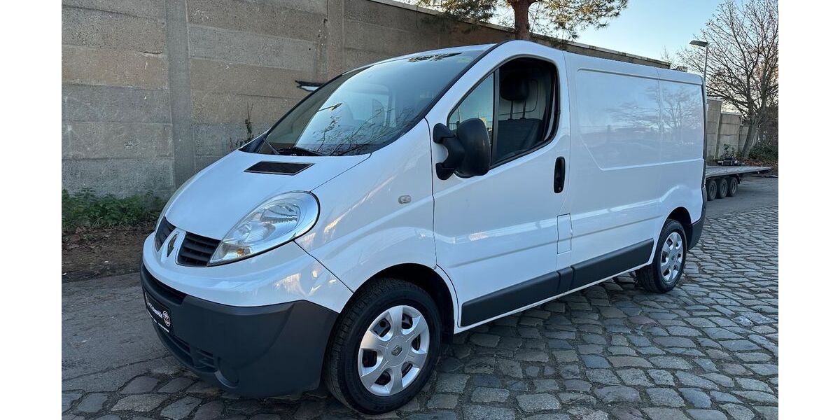 Renault Trafic 72.910 km 9.790 &euro; Berlin OT Alt-Hohenschönhausen 13055