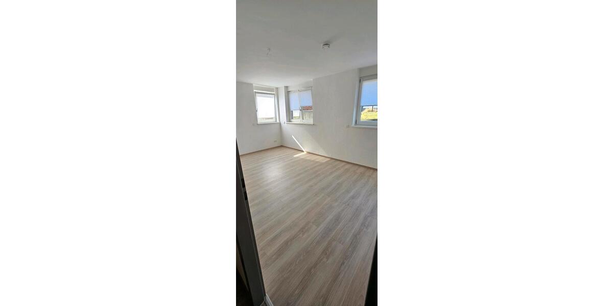 Etagenwohnung Hohen Neuendorf Bergfelde - 4 Zimmer, 100 m&sup2;, 1.750&euro; | Angebot:25869253