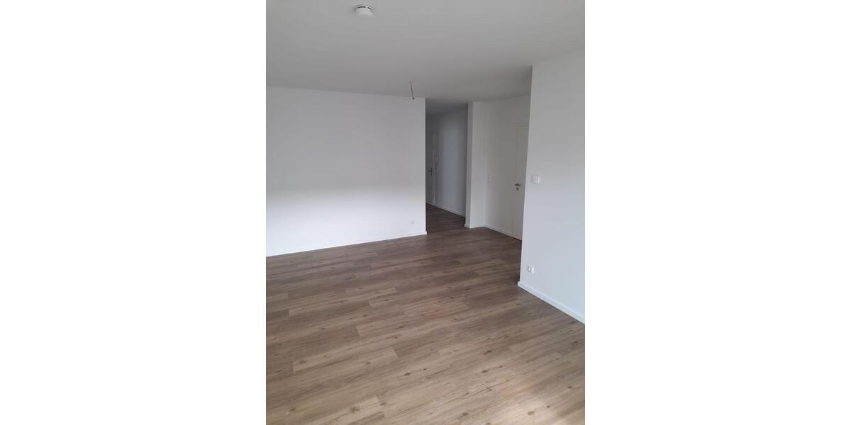 Erdgeschoßwohnung Velten - 3 Zimmer, 70 m&sup2;, 1.050&euro; | Angebot:24816049