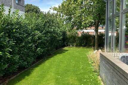 Haus zum Mieten in Berlin 4.112,83 € 371.05 m² 7 zimmer