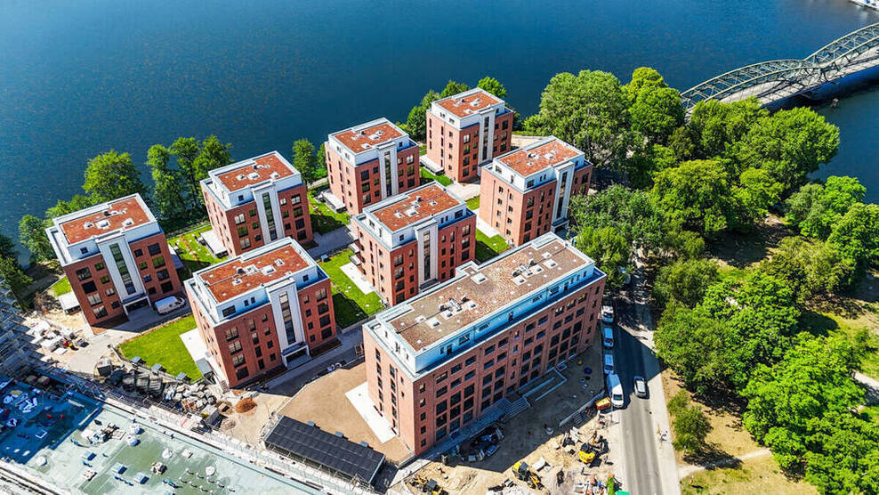 Traumhafte 3-Zimmer-Wohnung an der Havel mit Loggia & Wasserblick - Showroom SaSo geöffnet
