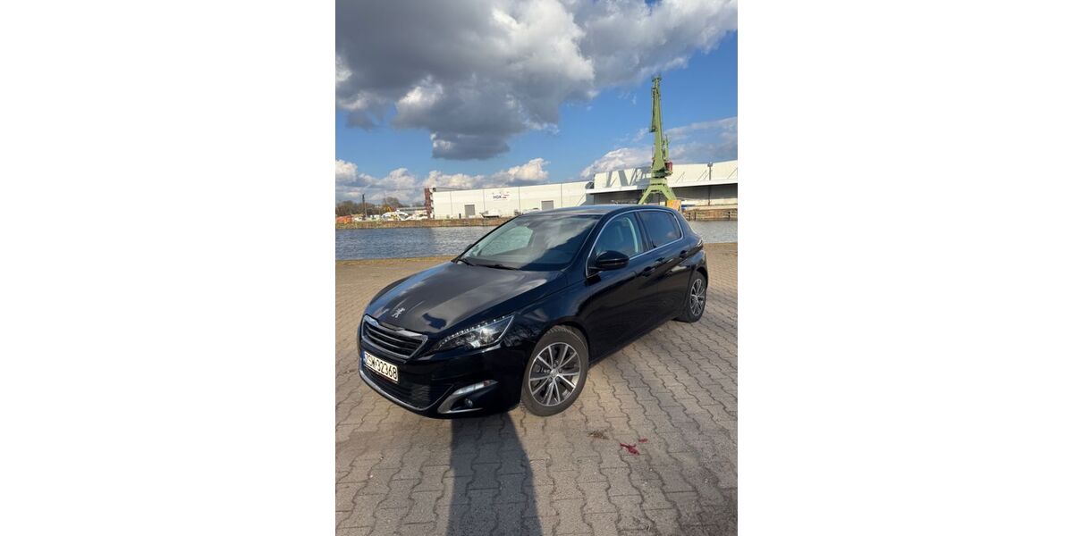 Peugeot 308 125.000 km 6.790 &euro; Berlin 13597
