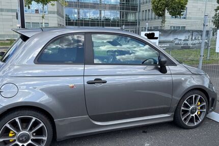Abarth 695 5.000 km 27.500 € Berlin 14129