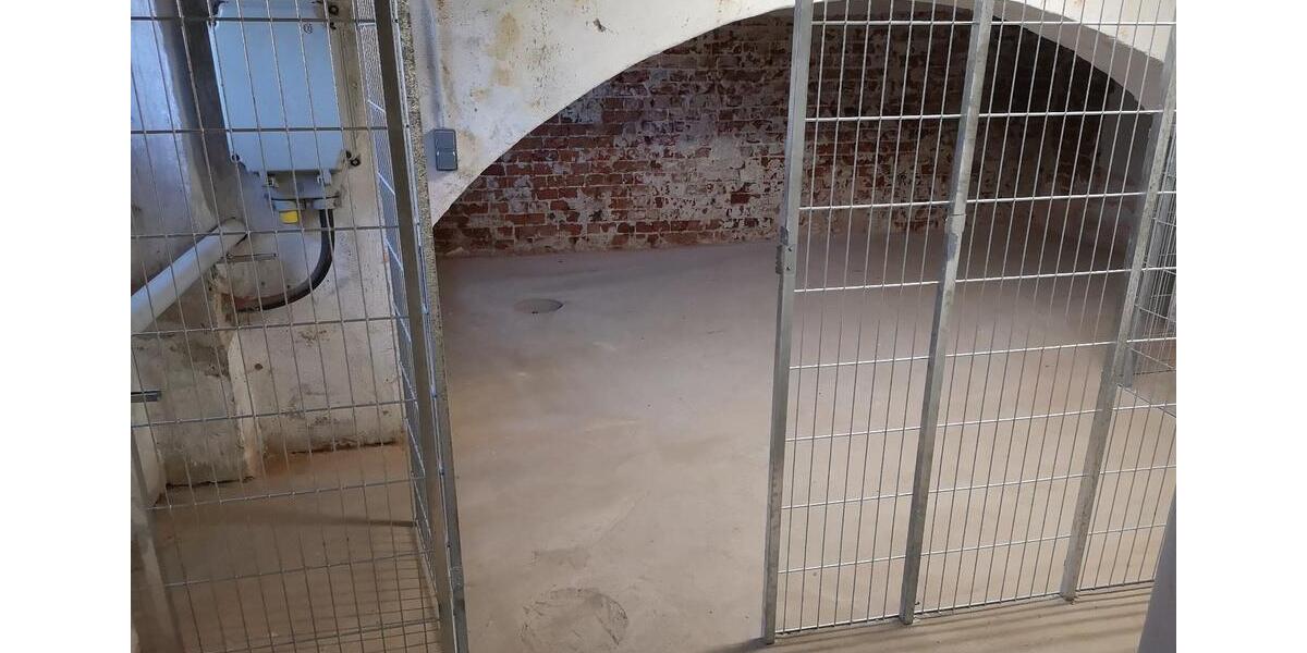 25 m² Lagerraum, Keller, Souterrain, Handwerker, Lager zimmer