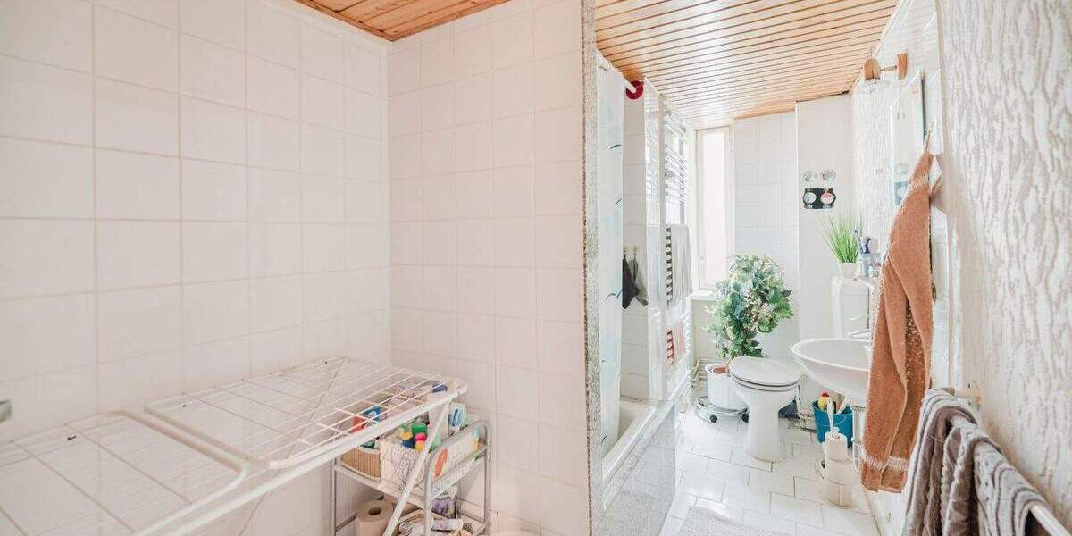 Etagenwohnung Berlin Halensee - 2 Zimmer, 65 m&sup2;, 280.000&euro; | Angebot:25714016