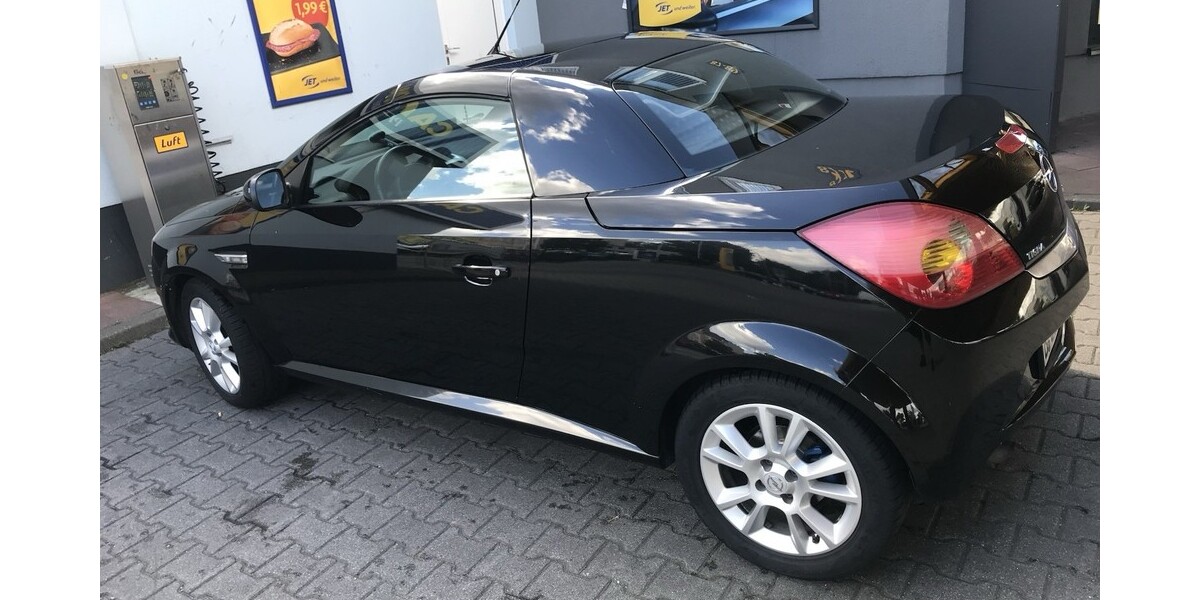 Opel Tigra 240.000 km 3.150 € Berlin 10178