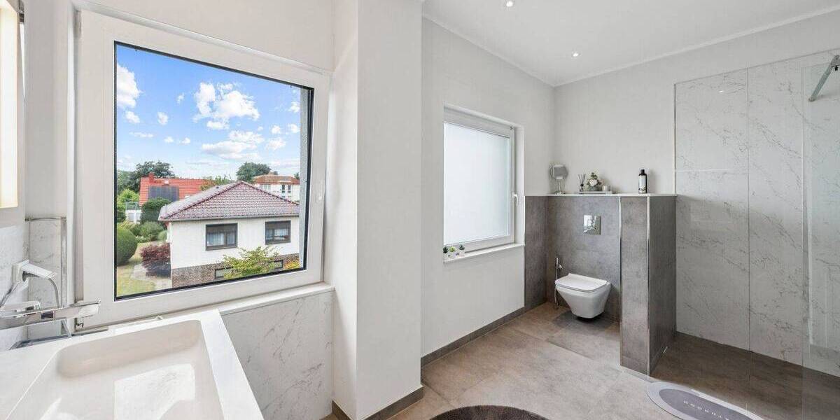 Einfamilienhaus Berlin Lichtenrade - 6 Zimmer, 166 m&sup2;, 1.149.000&euro; | Angebot:25713986