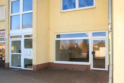 Einzelhandel in Königs Wusterhausen 120.000 € 36.7 m² zimmer