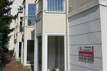 Separates Gebäude auf Köpenicker Einkaufsmeile für Gewerbezwecke. 4 zimmer