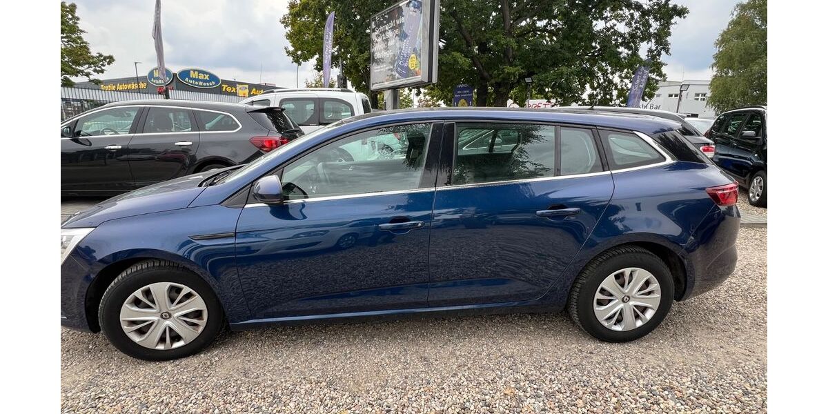 Renault Megane 69.842 km 8.900 &euro; Berlin 13089