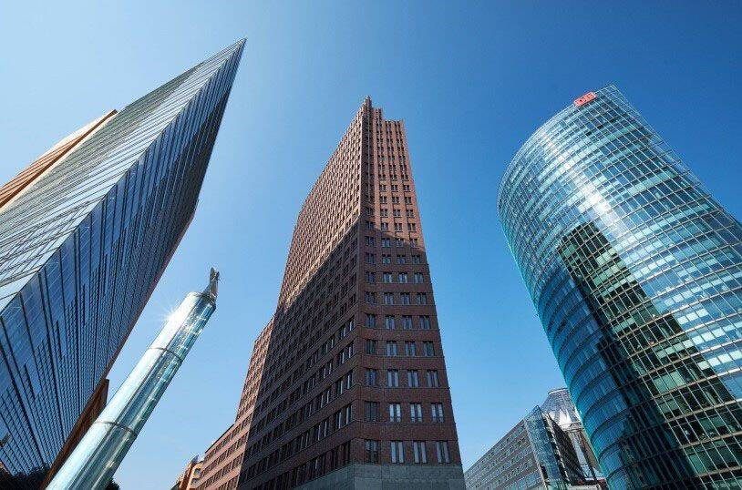 Etagenwohnung Berlin Mitte - 4 Zimmer, 167 m&sup2;, 3.040&euro; | Angebot:26018507