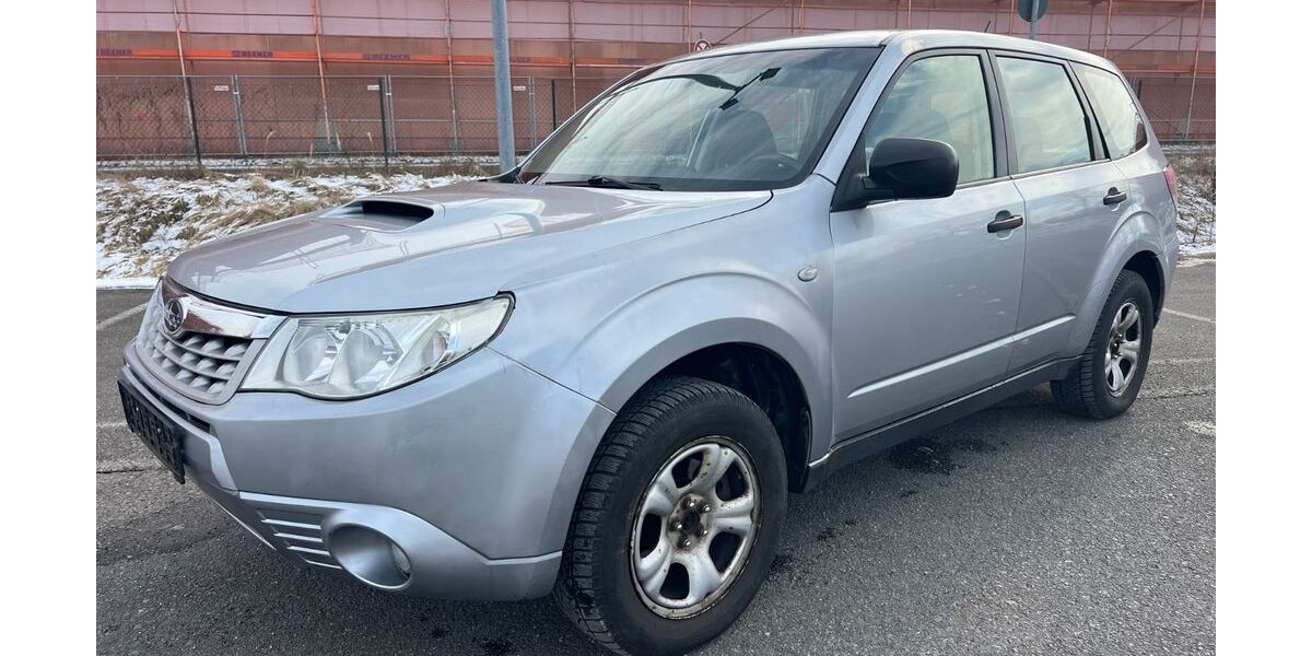 Subaru Forester 271.000 km 1.999 &euro; Berlin 12057