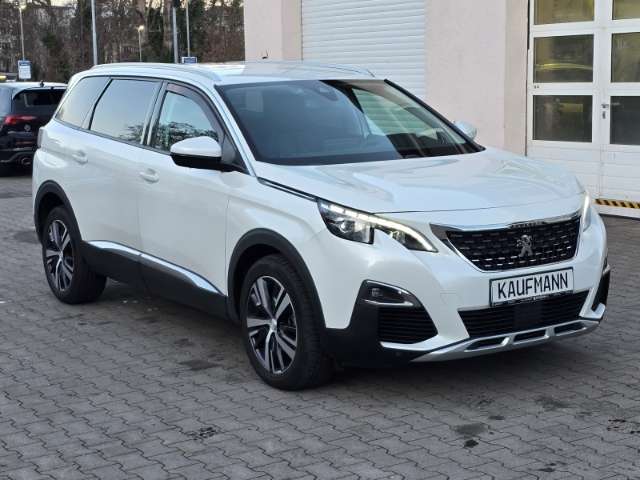 Peugeot 5008 52.800 km 20.860 &euro; Berlin 13581
