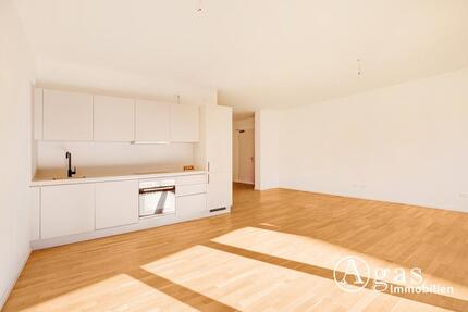 Wohnung Berlin Mitte - 3 Zimmer, 81 m&sup2;, 2.115&euro; | Angebot:25973490