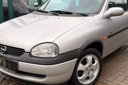 Opel Corsa 125.000 km 1.890 &euro; Berlin Weißensee-Pankow 13086