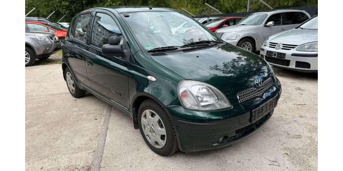 Toyota Yaris 61.100 km 4.950 &euro; Eichwalde 15732