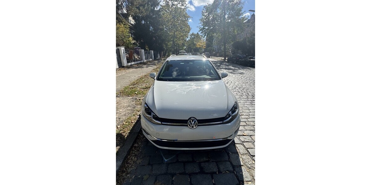 VW Golf 156.000 km 15.000 &euro; Berlin 10178