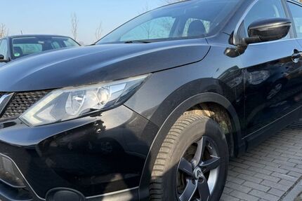 Nissan Qashqai 142.000 km 8.600 &euro; Wildau 15745