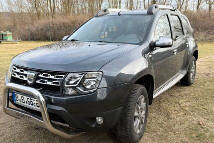 Dacia Duster 111.720 km 5.900 &euro; Berlin 10435