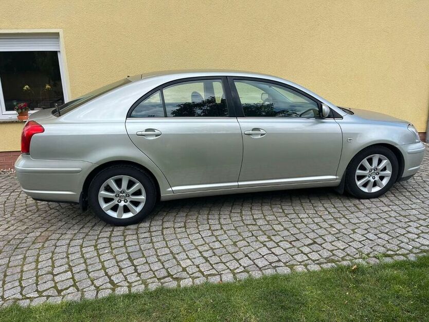 Avensis