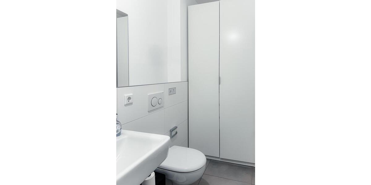 Etagenwohnung Berlin Steglitz-Zehlendorf - 2 Zimmer, 80 m&sup2;, 700.000&euro; | Angebot:27137373