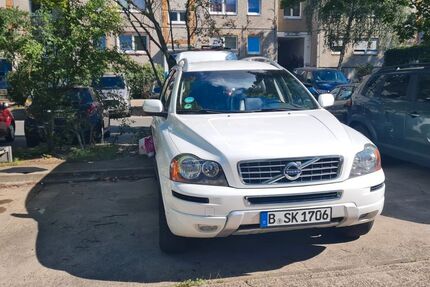 Volvo XC90 199.999 km 18.299 &euro; Berlin 12524