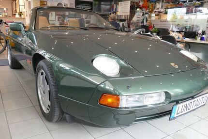 Porsche 928