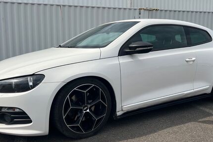 VW Scirocco 153.000 km 4.800 &euro; Berlin 12057