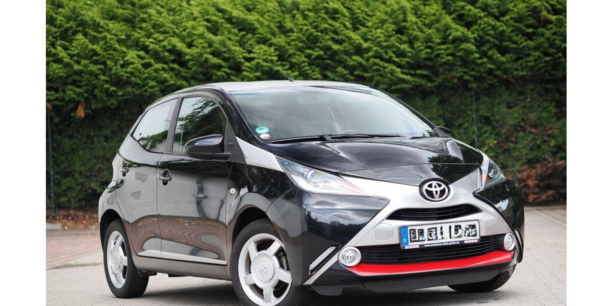 Toyota Aygo (X) 35.000 km 9.900 &euro; Berlin 12159