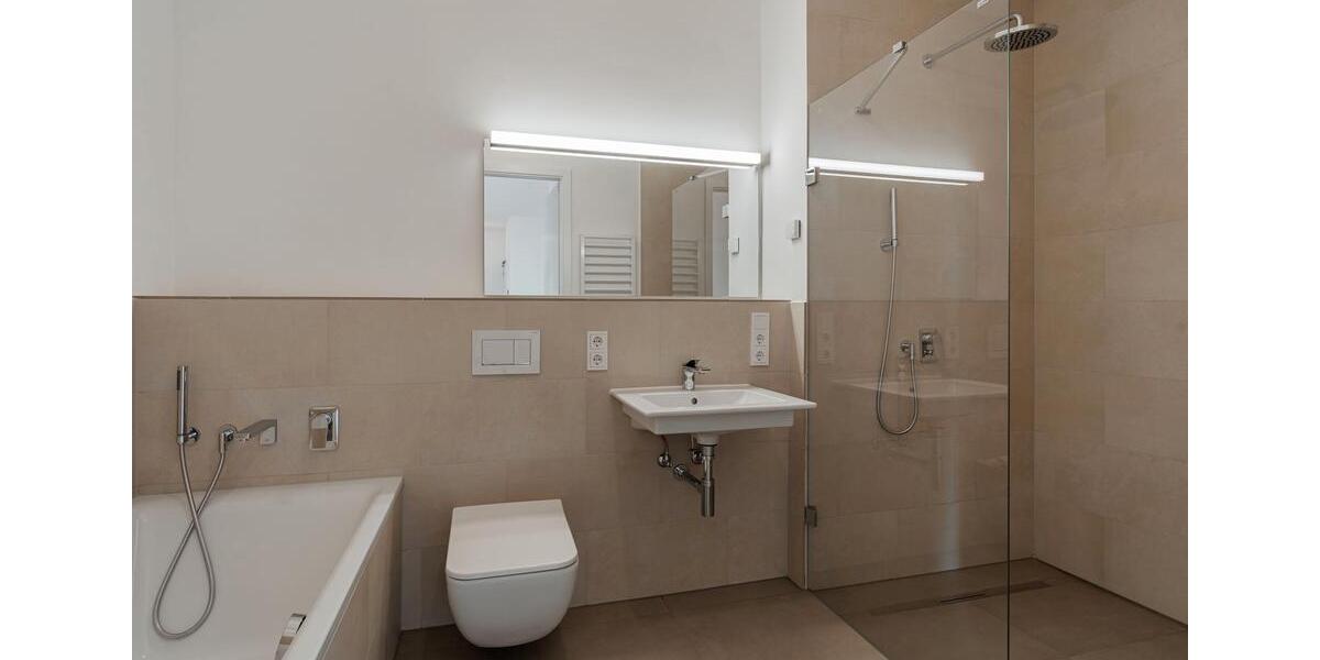 Etagenwohnung Berlin Tempelhof-Schöneberg - 3 Zimmer, 93 m&sup2;, 2.290&euro; | Angebot:26137073