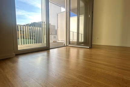 Wohnung zum Mieten in Berlin 1.759 € 90 m² 3 zimmer