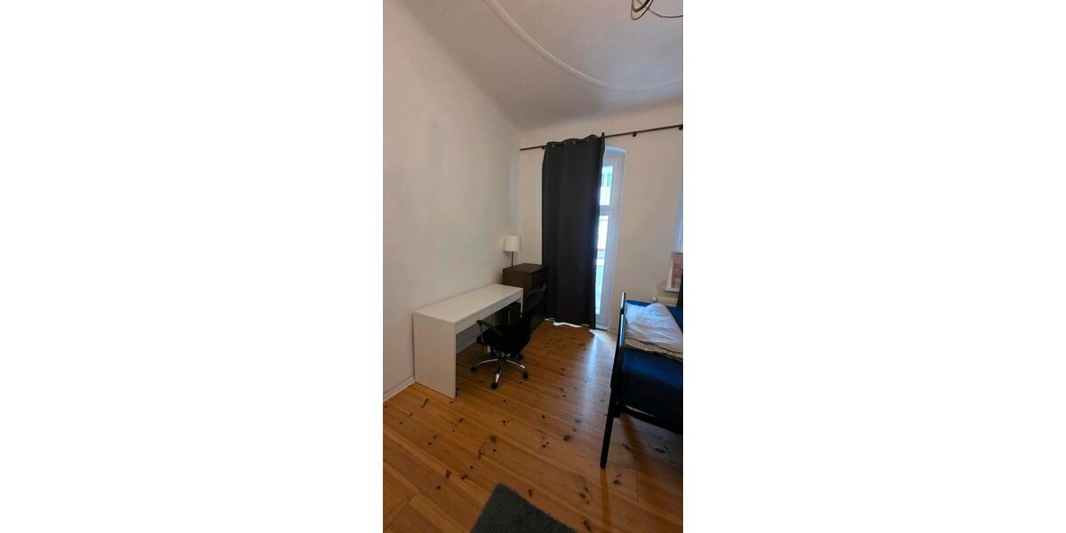 Etagenwohnung Berlin Reinickendorf - 1 Zimmer, 25 m&sup2;, 650&euro; | Angebot:26291806