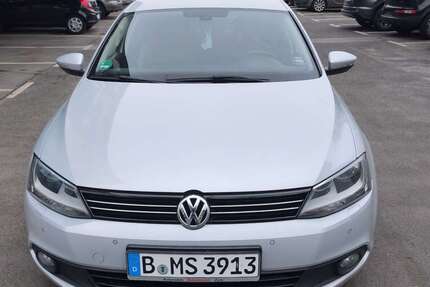 VW Jetta 140.000 km 7.499 &euro; Berlin 12249