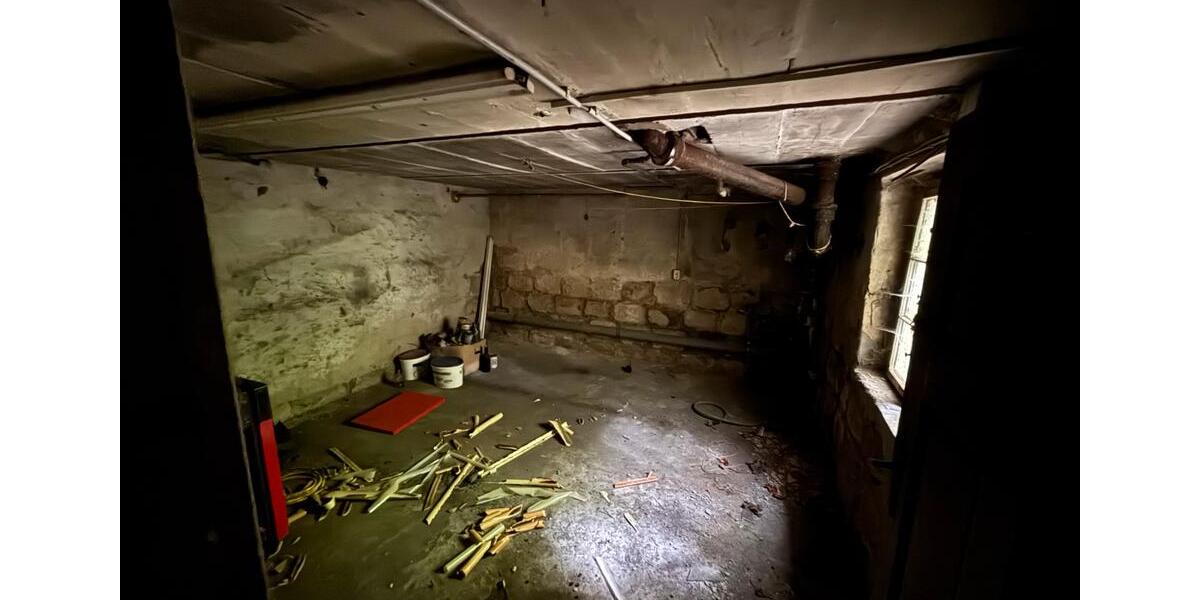 Einfamilienhaus Wandlitz - 8 Zimmer, 180 m&sup2;, 315.000&euro; | Angebot:25990785