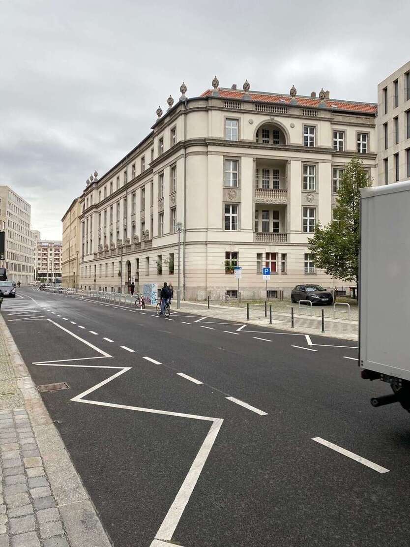 Büro in Berlin 1.595.000 € 159.37 m² zimmer