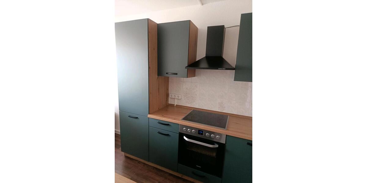 Etagenwohnung Berlin Marzahn-Hellersdorf - 4 Zimmer, 90 m&sup2;, 1.000&euro; | Angebot:26149406