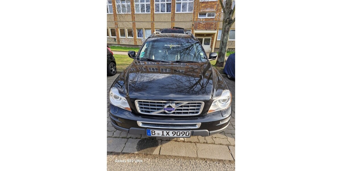 Volvo XC 90 188.000 km 11.000 &euro; Berlin 10178