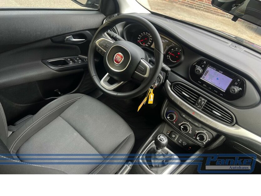 Fiat Tipo 1.4 T-Jet Easy*AHK*SHZ*Klima*NAV*LED*BT* 131.411 km 8.480 € Berlin 13187