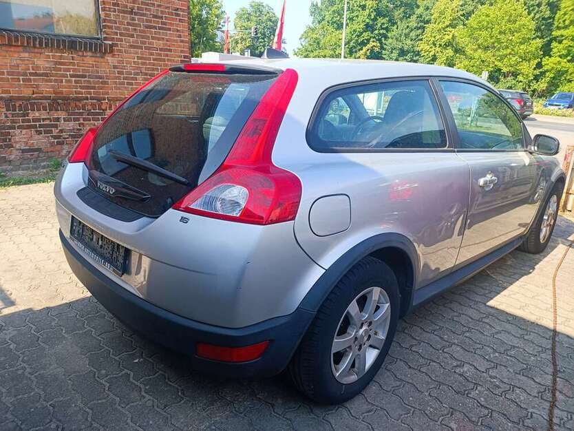 Volvo C30 85.000 km 3.300 € Bernau 16321